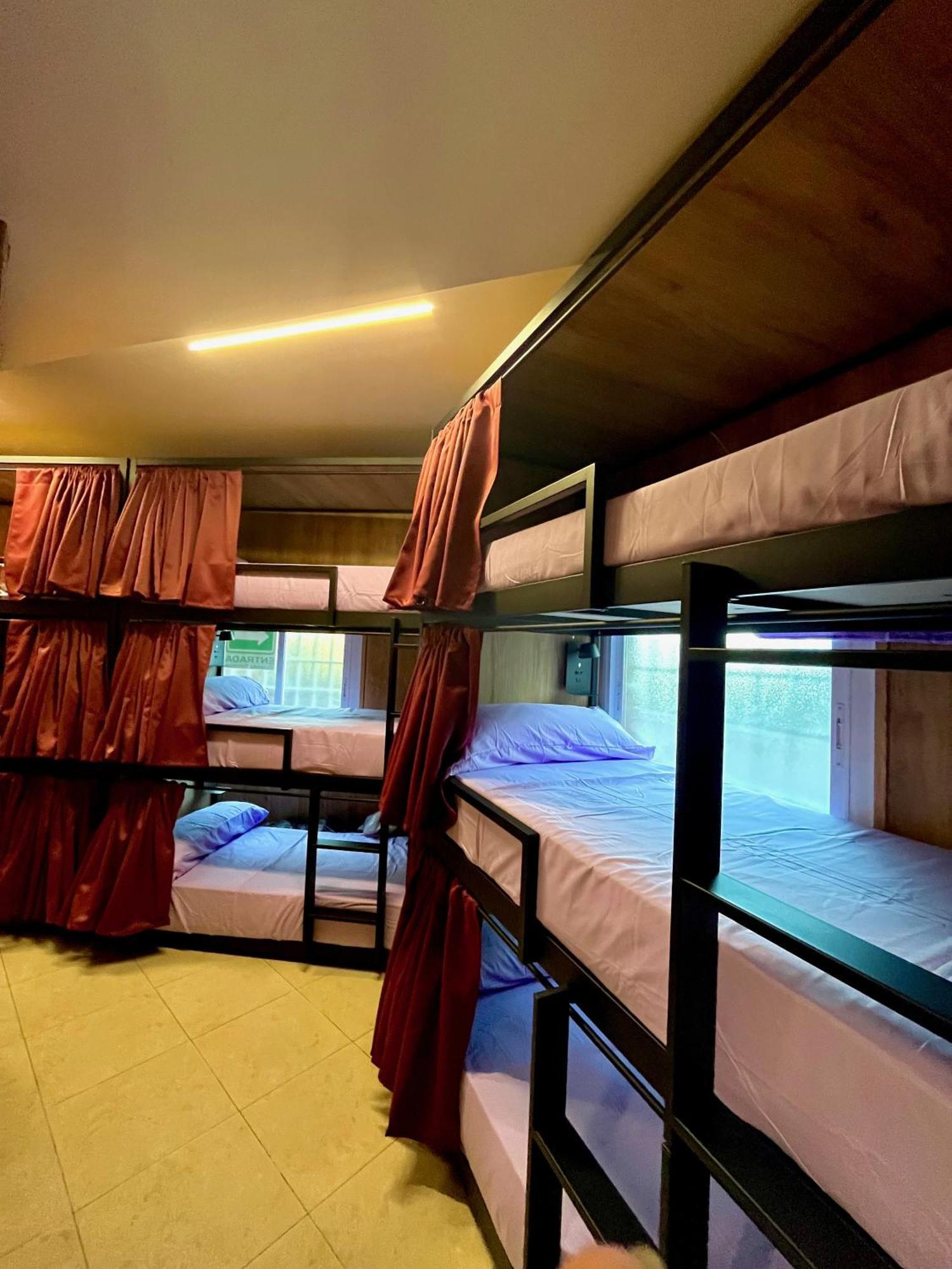 Hostel Vida Verde Мадрид Екстер'єр фото