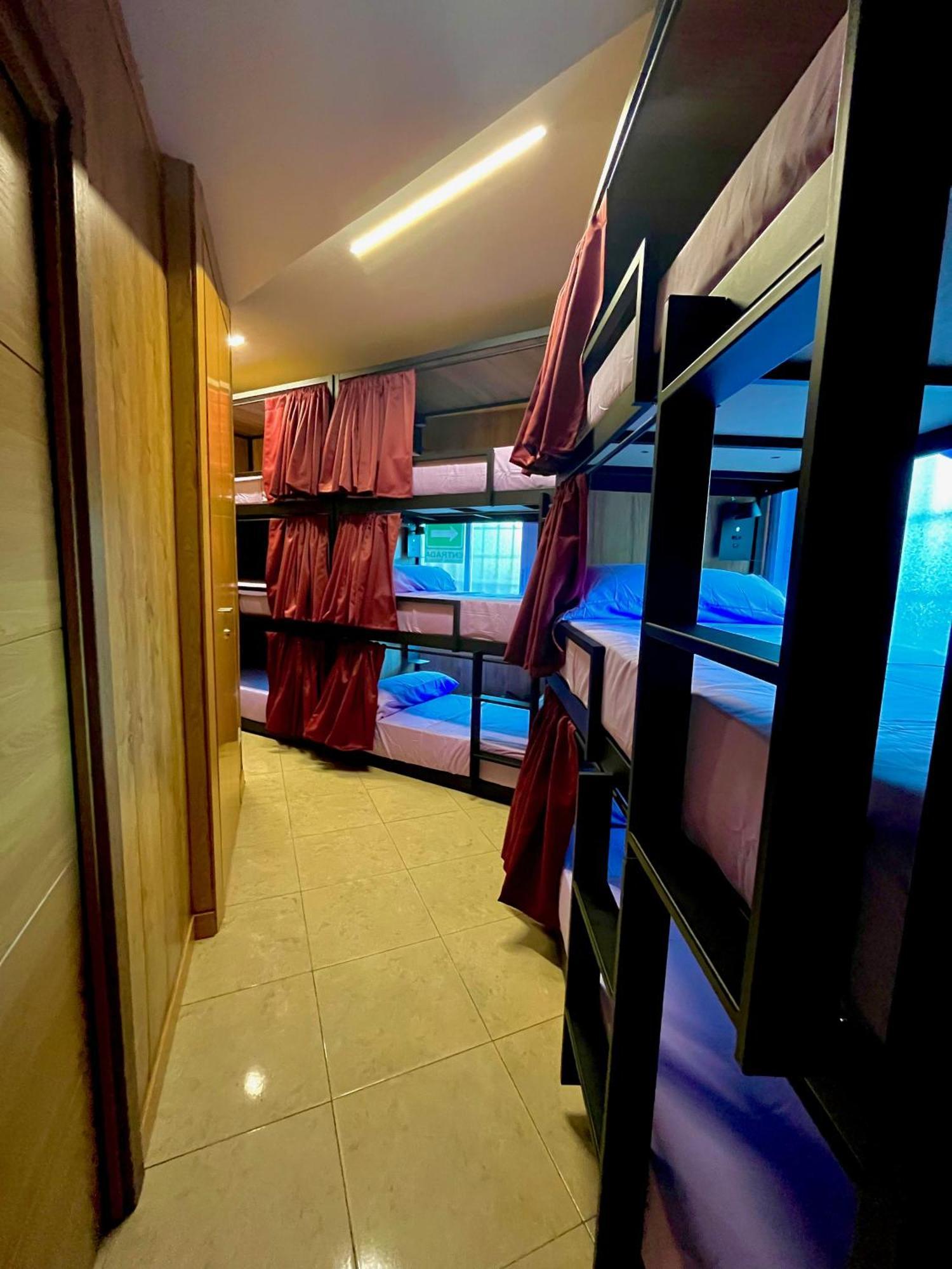 Hostel Vida Verde Мадрид Екстер'єр фото