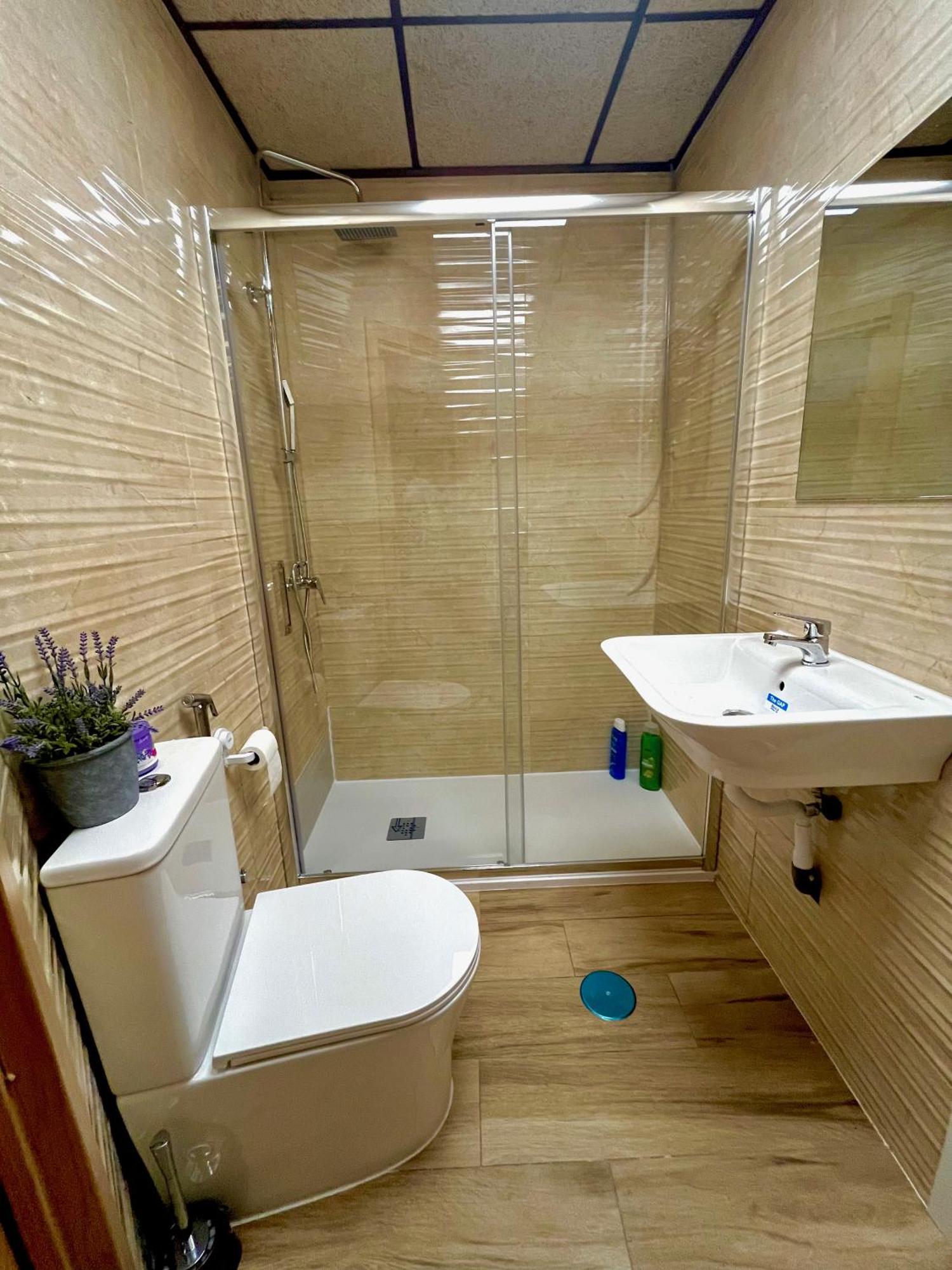 Hostel Vida Verde Мадрид Екстер'єр фото