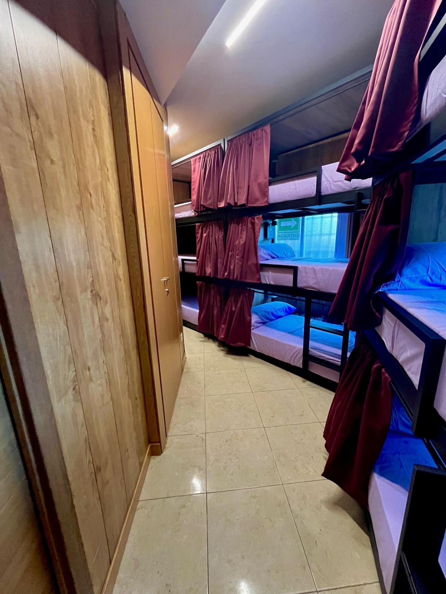 Hostel Vida Verde Мадрид Екстер'єр фото